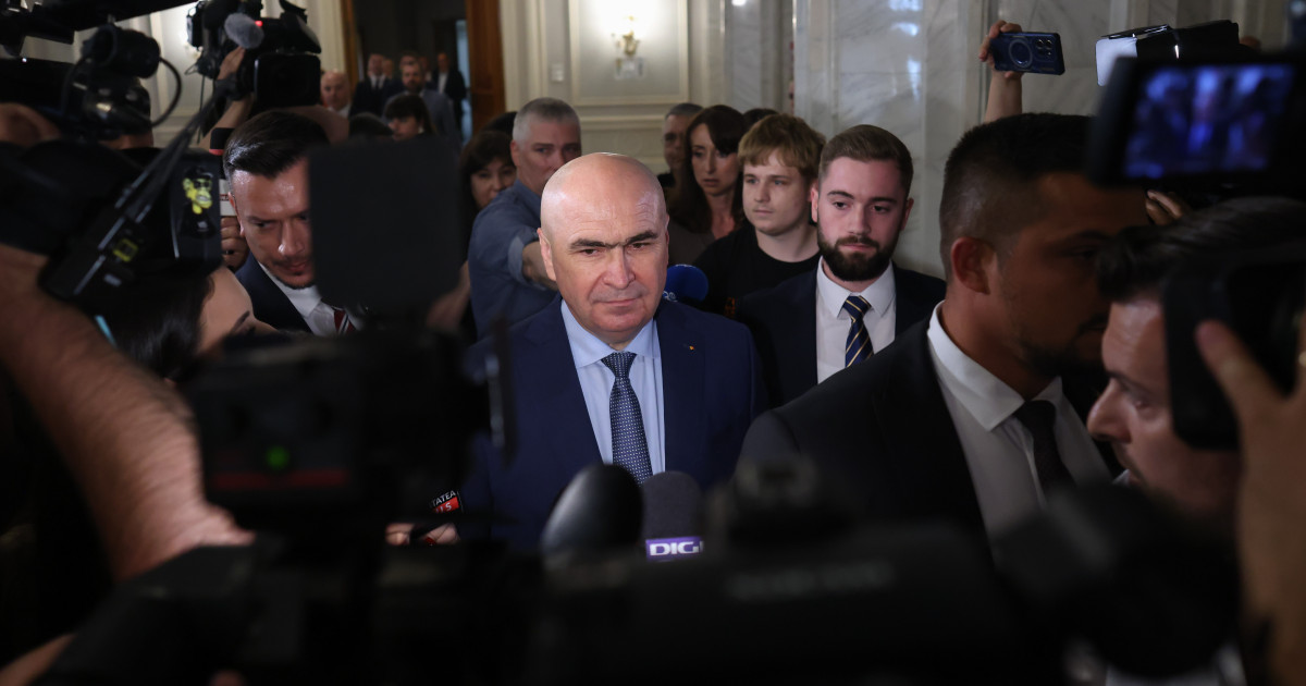 Ilie Bolojan, presedintele PNL, anuntand propunerea de congres extraordinar