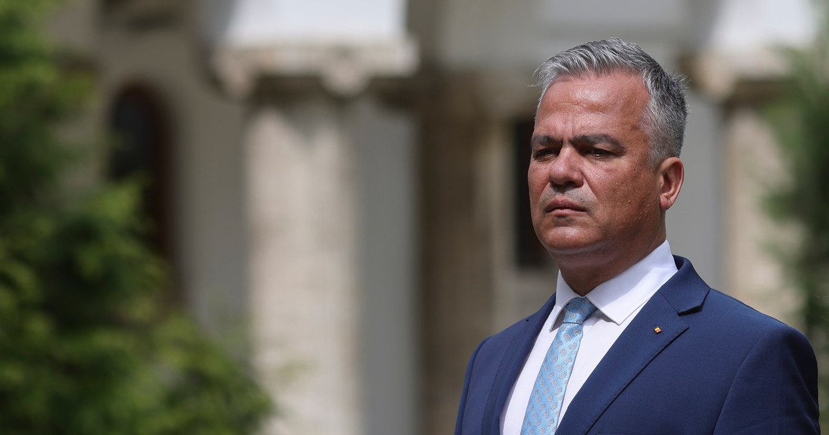 Parlamentari PNL dezbat susținerea Guvernului Veștea