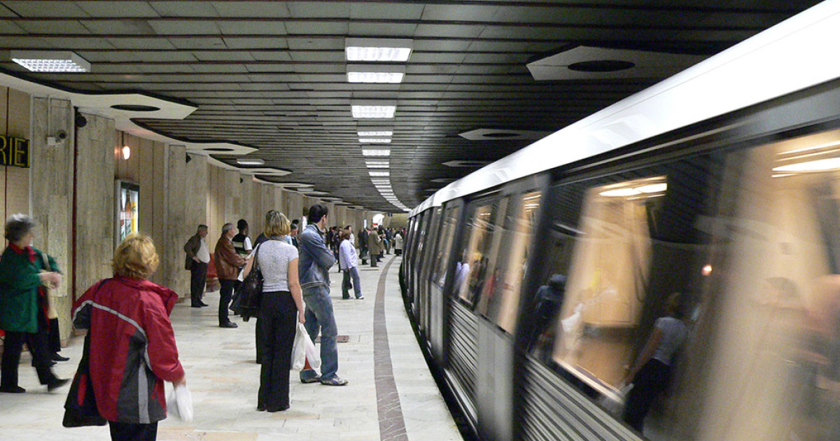 Stația de metrou Piața Victoriei 2 inundată